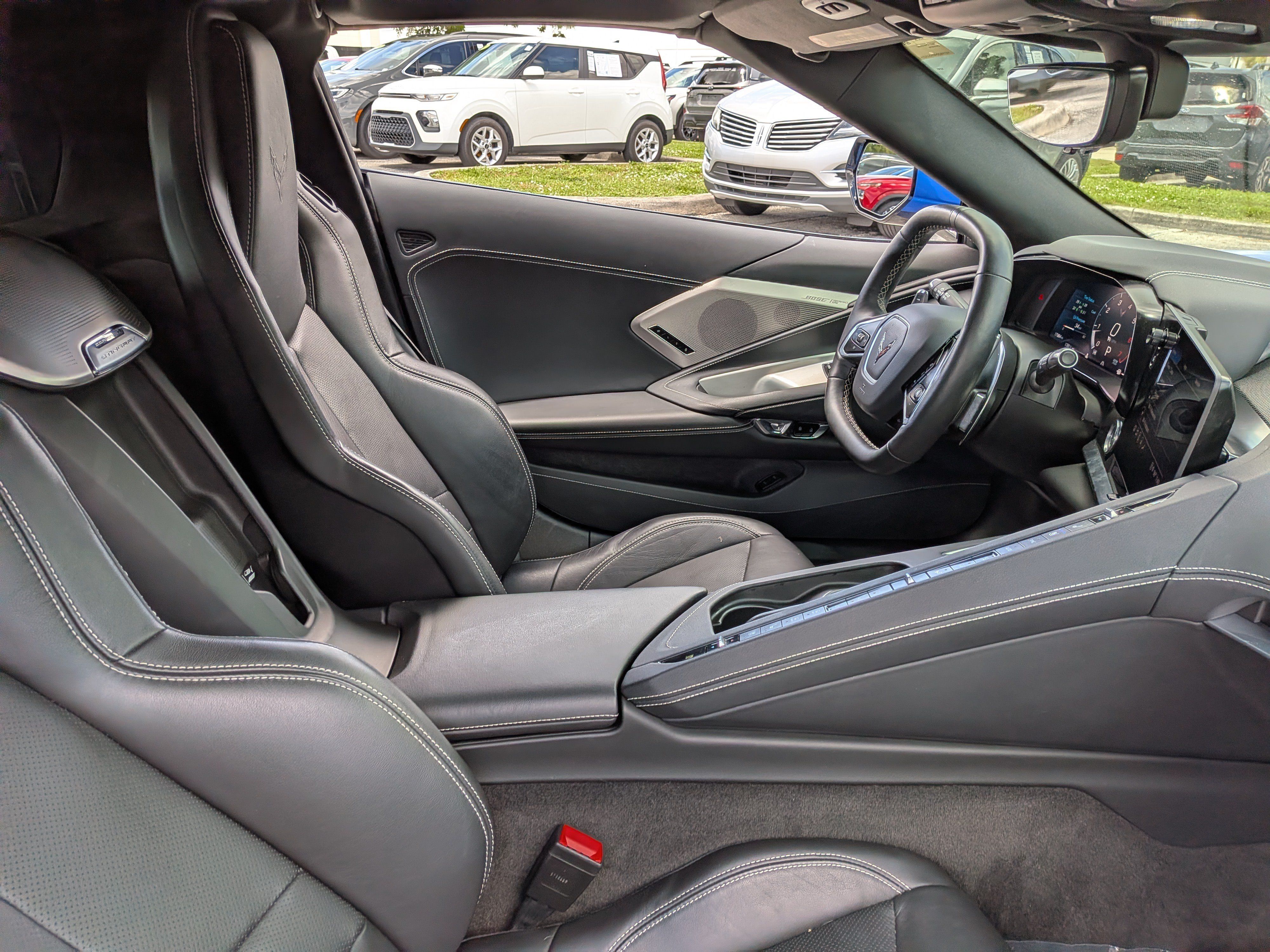 Used 2022 Chevrolet Corvette Stingray Preferred Cpe w/ Battery Protection Package RWD image 14