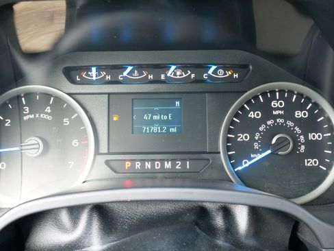 Certified 2024 GMC Savana 2500 w/ Driver Convenience Package image 23