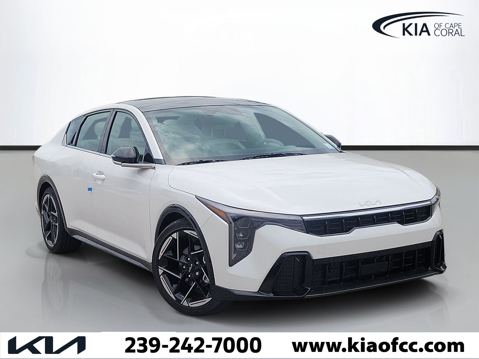 New 2026 Kia K4 GT-Line Turbo w/ GT-Line Premium Package FWD image 1