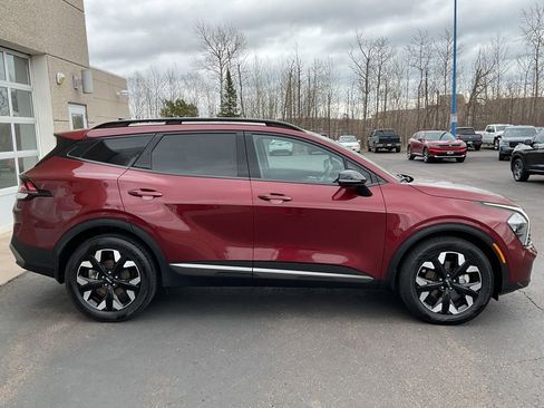Used 2023 Kia Sportage X-Line w/ X-Line Premium Package AWD/4WD image 4