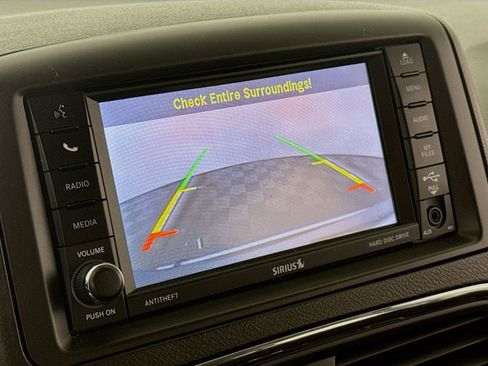 Used 2018 Dodge Grand Caravan SE w/ UConnect Hands-Free Group FWD image 16
