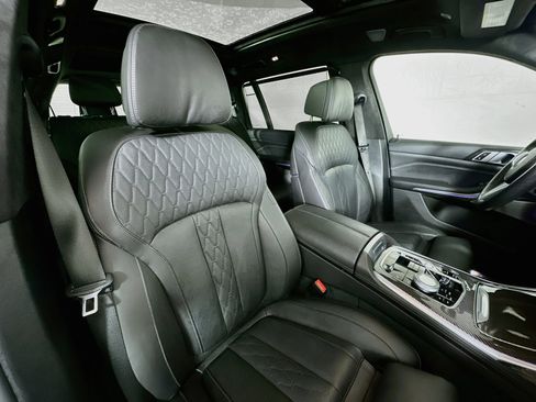 Used 2023 BMW X7 M60i w/ Executive Package AWD/4WD image 30