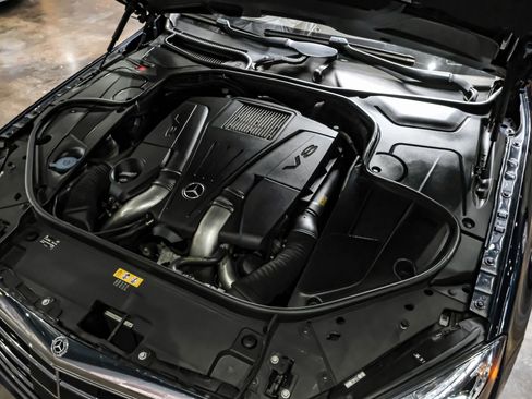 Used 2015 Mercedes-Benz S 550 4MATIC Sedan image 53