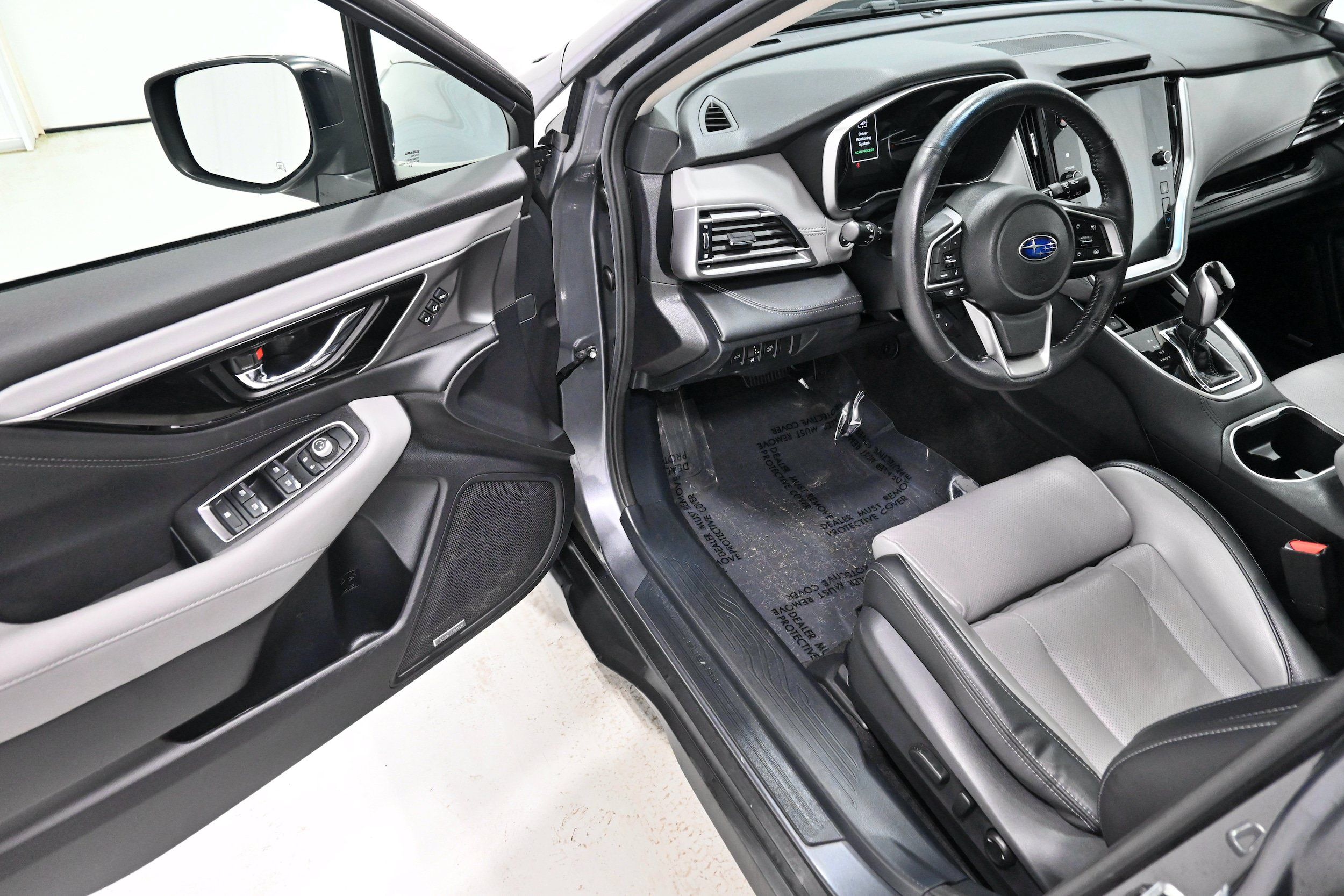 Used 2021 Subaru Outback Limited XT AWD/4WD image 4