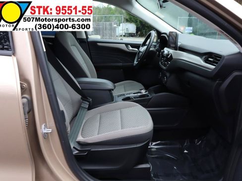 Used 2021 Ford Escape SE w/ Convenience Package AWD/4WD image 24