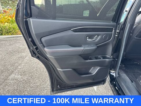 Certified 2025 Honda Pilot Black Edition image 31