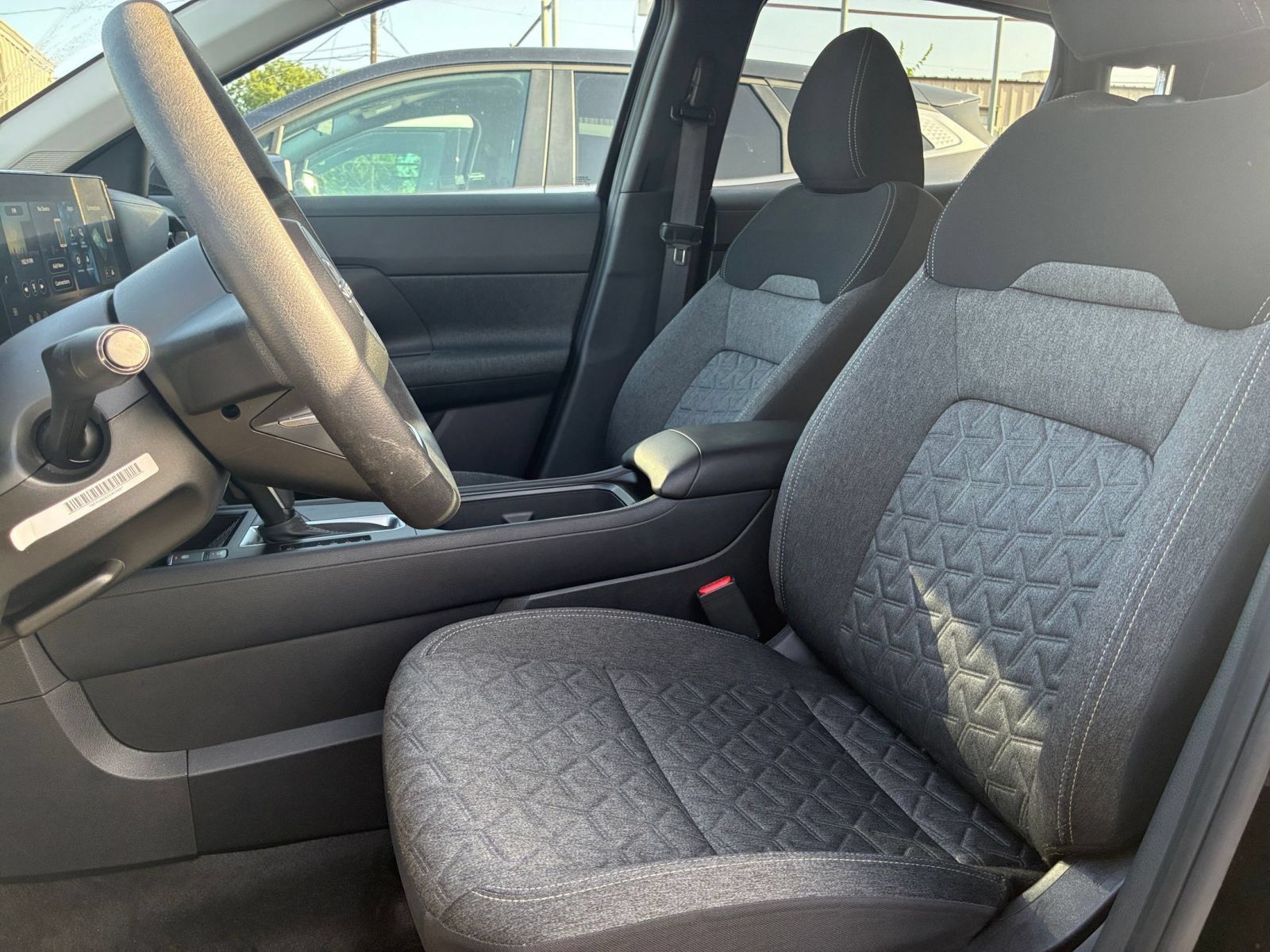 Used 2026 Nissan Kicks SV w/ Cold Weather Package FWD image 26