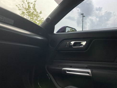 Used 2016 Ford Mustang GT Premium image 19