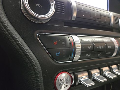 Used 2019 Ford Mustang GT Premium w/ Equipment Group 401A image 27