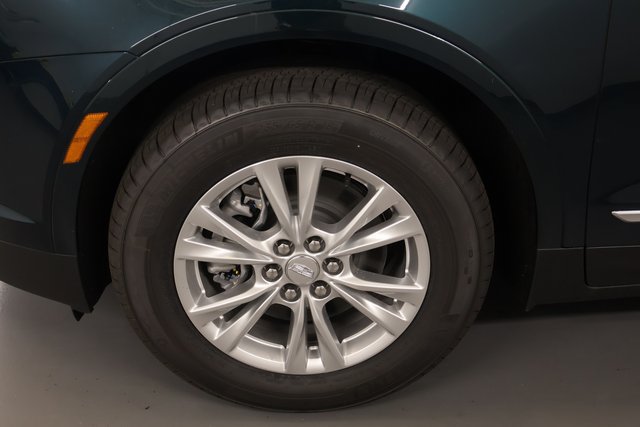 New 2026 Cadillac XT5 Luxury w/ LPO, Floor Liner Package AWD/4WD image 7