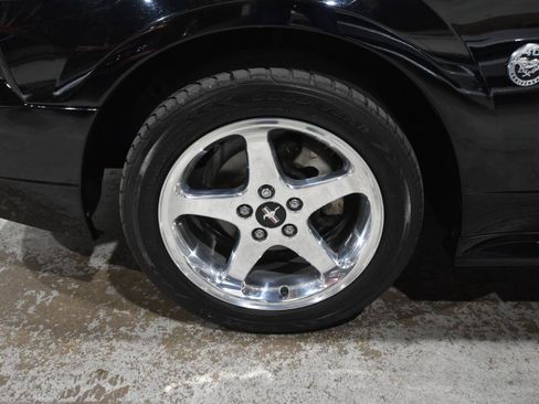 Used 2004 Ford Mustang GT RWD image 44