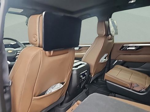 New 2026 Chevrolet Tahoe High Country image 19