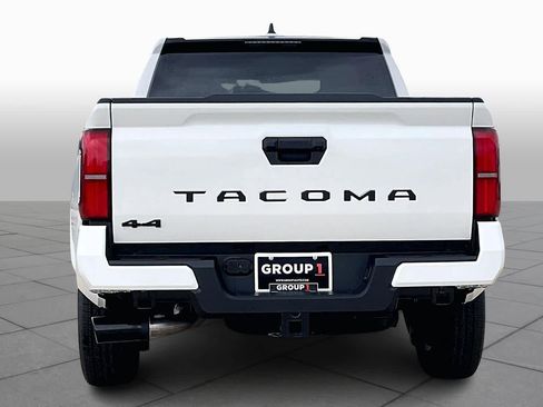 New 2026 Toyota Tacoma SR5 AWD/4WD image 4