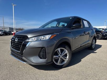 Used 2025 Nissan Kicks Play S