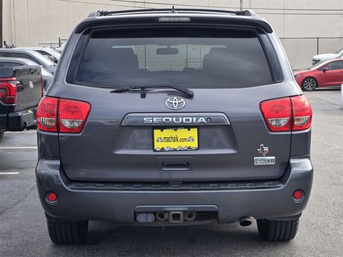 Used 2011 Toyota Sequoia SR5 image 6