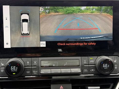 Certified 2025 Toyota Grand Highlander AWD image 11