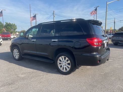 Used 2016 Toyota Sequoia Platinum image 4