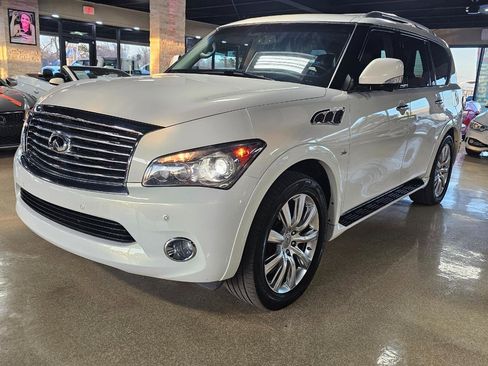 Used 2014 INFINITI QX80 4WD w/ Theater Package image 3