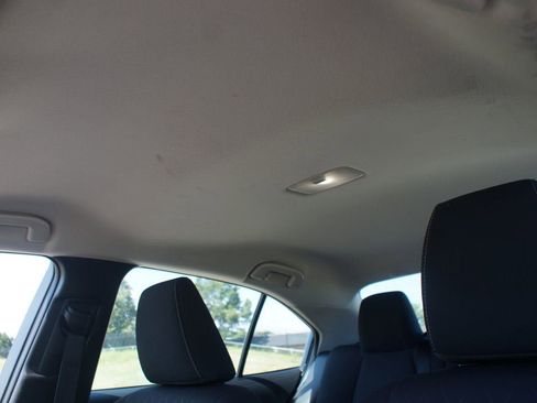 Used 2024 Toyota Corolla LE FWD image 6