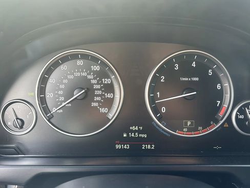 Used 2018 BMW X5 sDrive35i w/ M Sport Package RWD image 2