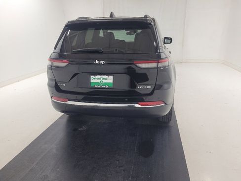 Used 2023 Jeep Grand Cherokee Laredo w/ Luxury Tech Group I AWD/4WD image 7