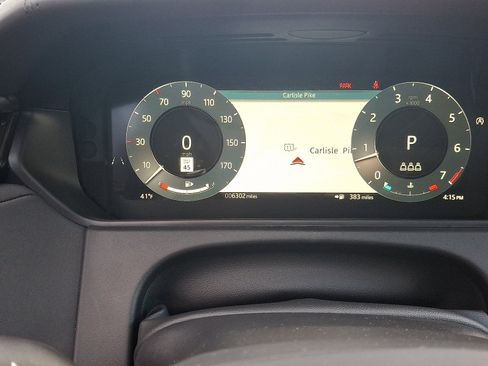 Used 2026 Land Rover Range Rover Velar Dynamic SE image 21