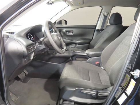 Used 2025 Honda HR-V LX image 16