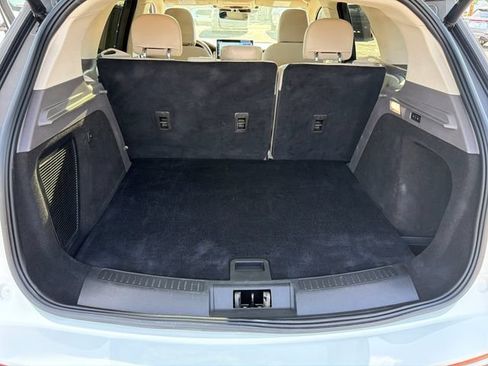 Used 2023 Lincoln Corsair AWD w/ Equipment Group 101A image 28