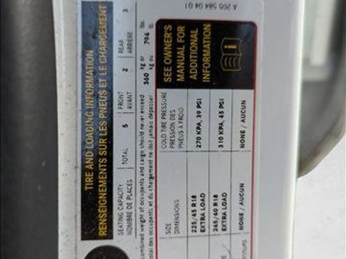 Used 2015 Mercedes-Benz C 300 4MATIC Sedan image 14