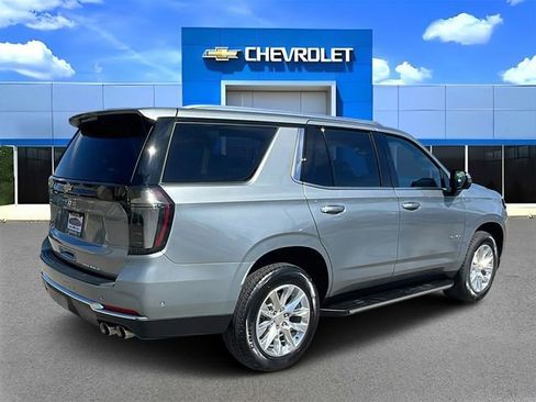 Used 2025 Chevrolet Tahoe Premier image 3