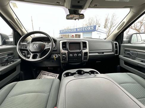 Used 2017 RAM 1500 Classic SLT AWD/4WD image 6