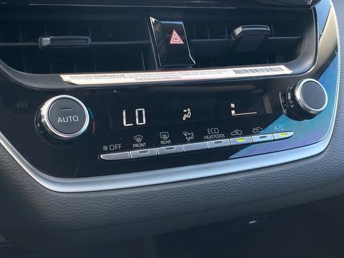 Certified 2024 Toyota Corolla LE image 22