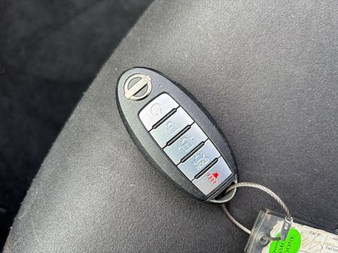 Used 2025 Nissan Altima 2.5 SV FWD image 20