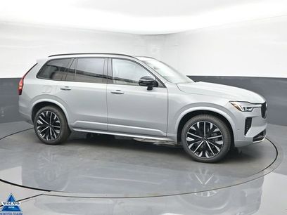 New 2026 Volvo XC90 B6 Ultra w/ Lounge Package