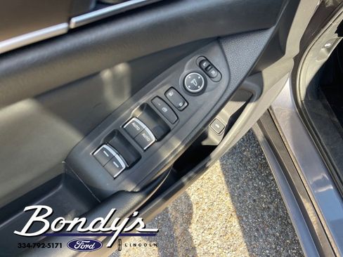 Used 2018 Honda Accord LX image 10