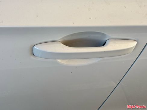 Used 2023 Honda Civic Sport image 10