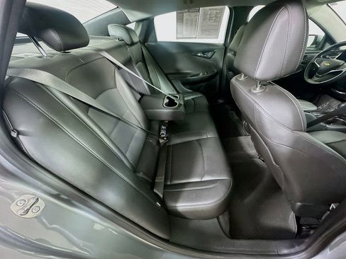 Used 2024 Chevrolet Malibu LT FWD image 11