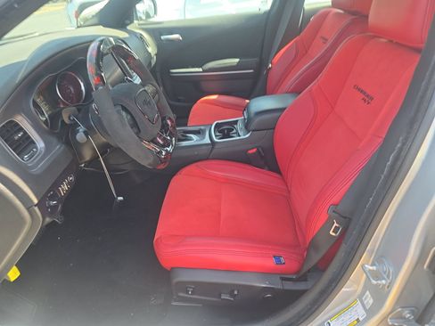 Used 2023 Dodge Charger Scat Pack RWD image 4