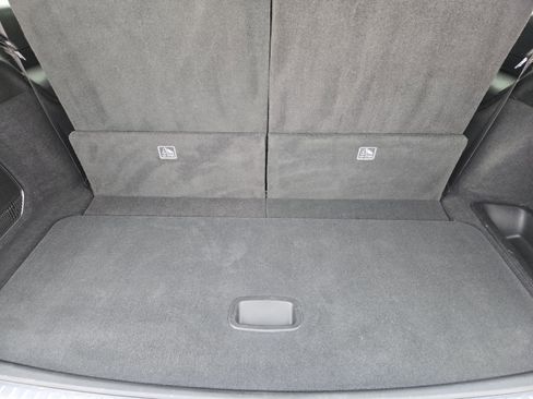 Used 2023 Jeep Grand Cherokee L Overland image 36