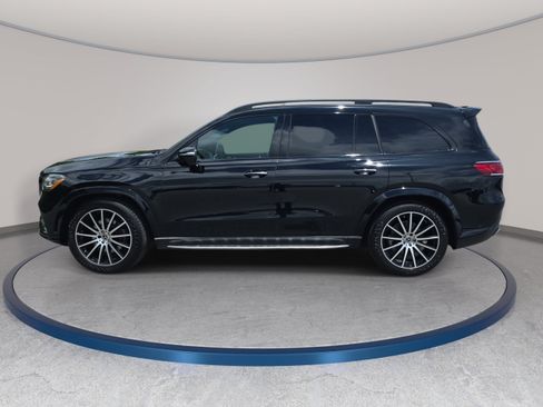 Used 2023 Mercedes-Benz GLS 450 4MATIC image 8