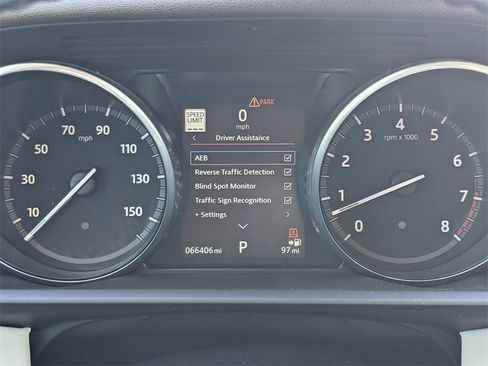 Used 2017 Land Rover Discovery HSE image 44