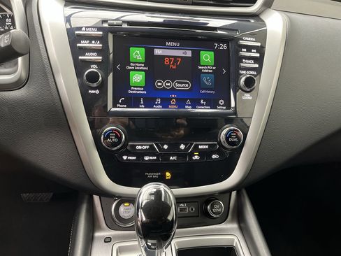 Used 2020 Nissan Murano SL w/ Moonroof Package image 17