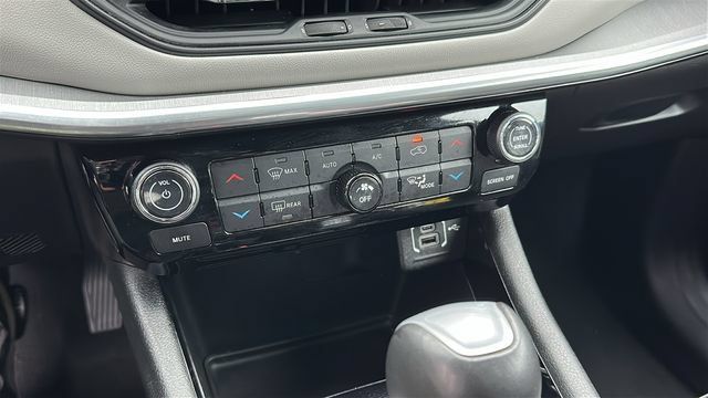 Used 2024 Jeep Compass Limited AWD/4WD image 16