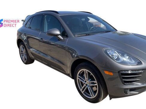 Used 2015 Porsche Macan S image 8