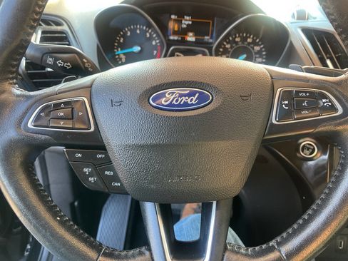 Used 2017 Ford Escape Titanium w/ Equipment Group 301A image 27