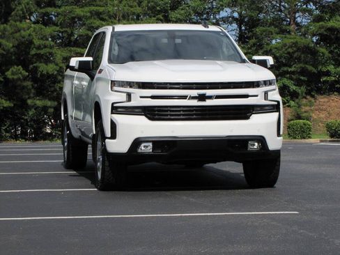 Used 2020 Chevrolet Silverado 1500 RST AWD/4WD image 9