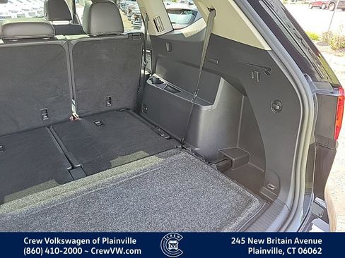 Certified 2023 Volkswagen Atlas SE w/ Panoramic Sunroof Package AWD/4WD image 58