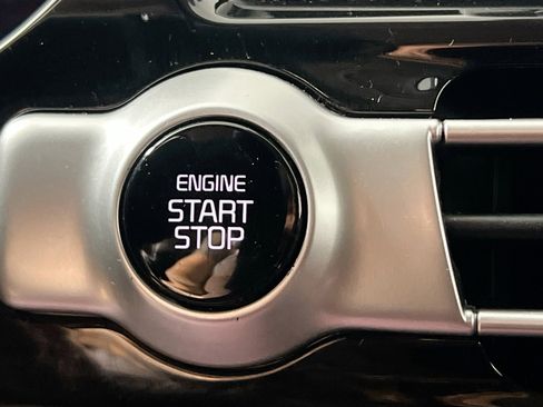 Used 2022 Kia Seltos SX w/ Sunroof Package image 24