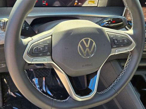 New 2026 Volkswagen Tiguan S FWD image 11