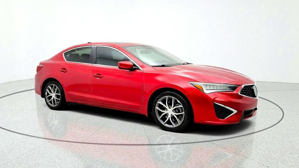 Used 2019 Acura ILX w/ Technology Package FWD image 3